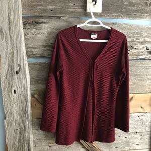 ZIG Zag size Med Burgundy textured cardigan